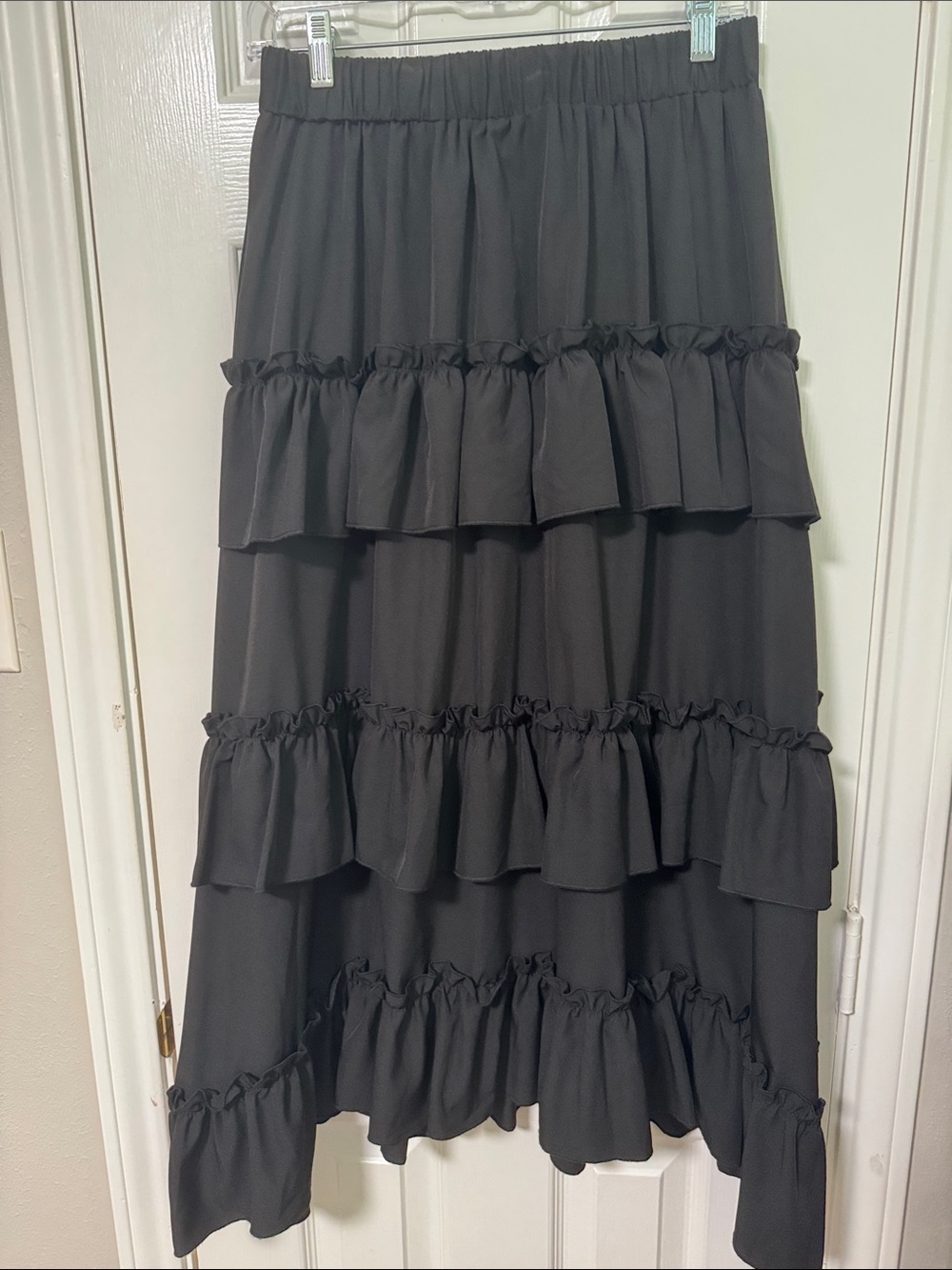 ROMWE Black Tiered Ruffle Maxi Skirt